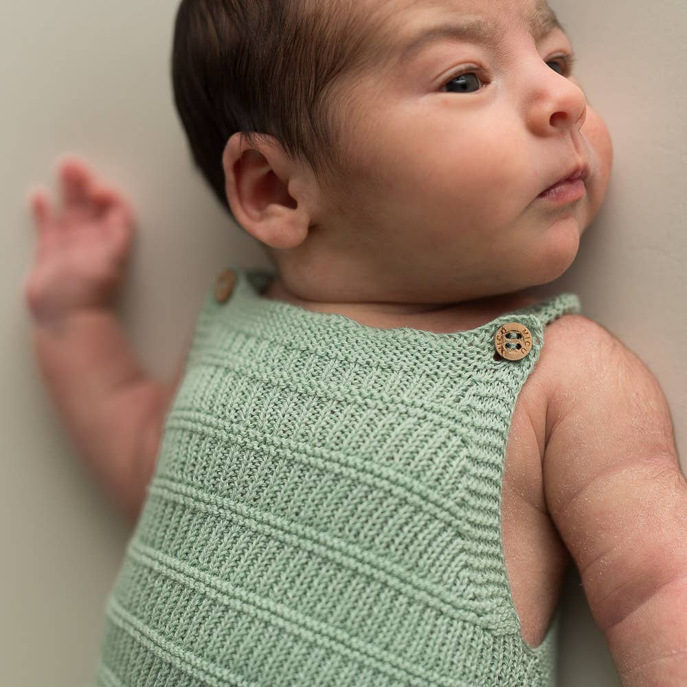 Knitted romper - organic
