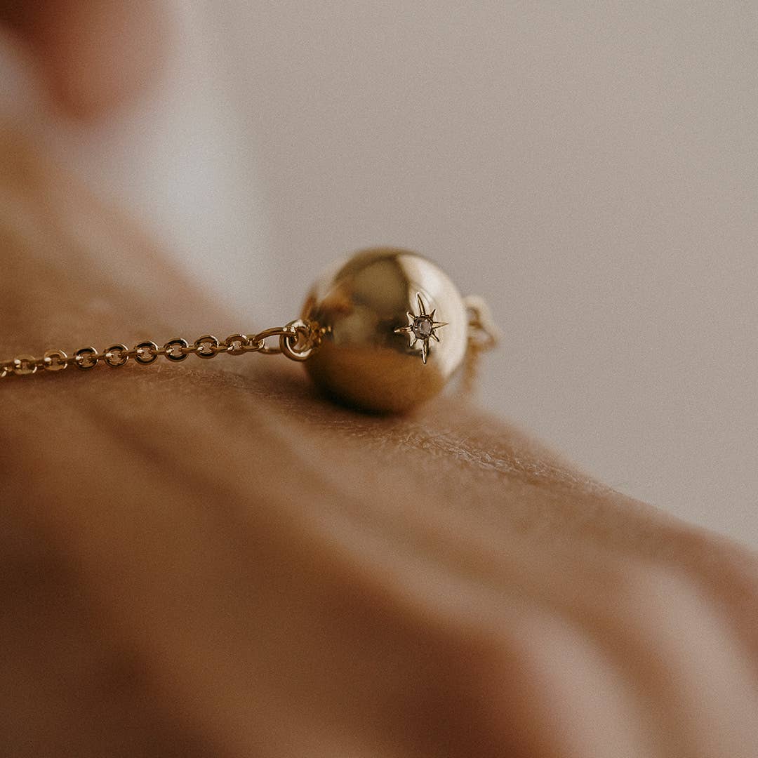 Bola bracelet with lucky star