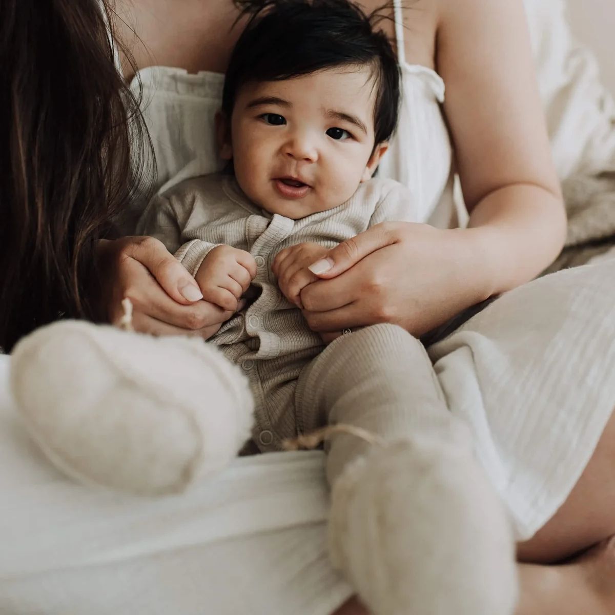 Baby booties in 100% merino wool