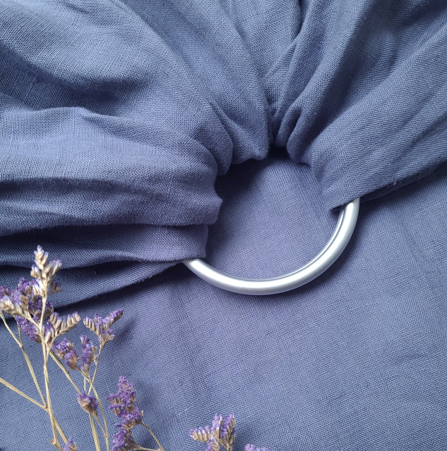 Hug Have ring loop in linen